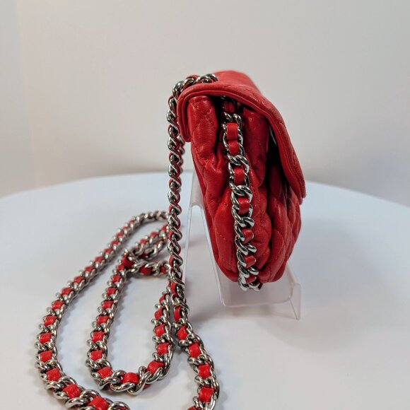 Chanel Rare Red Chain Around Mini Bag - Picture 4 of 13